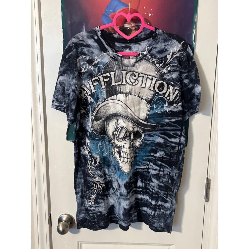 Affliction Mens Skull Top Hat Monocle Tie Dye Graphic T-Shirt Blue Black Small